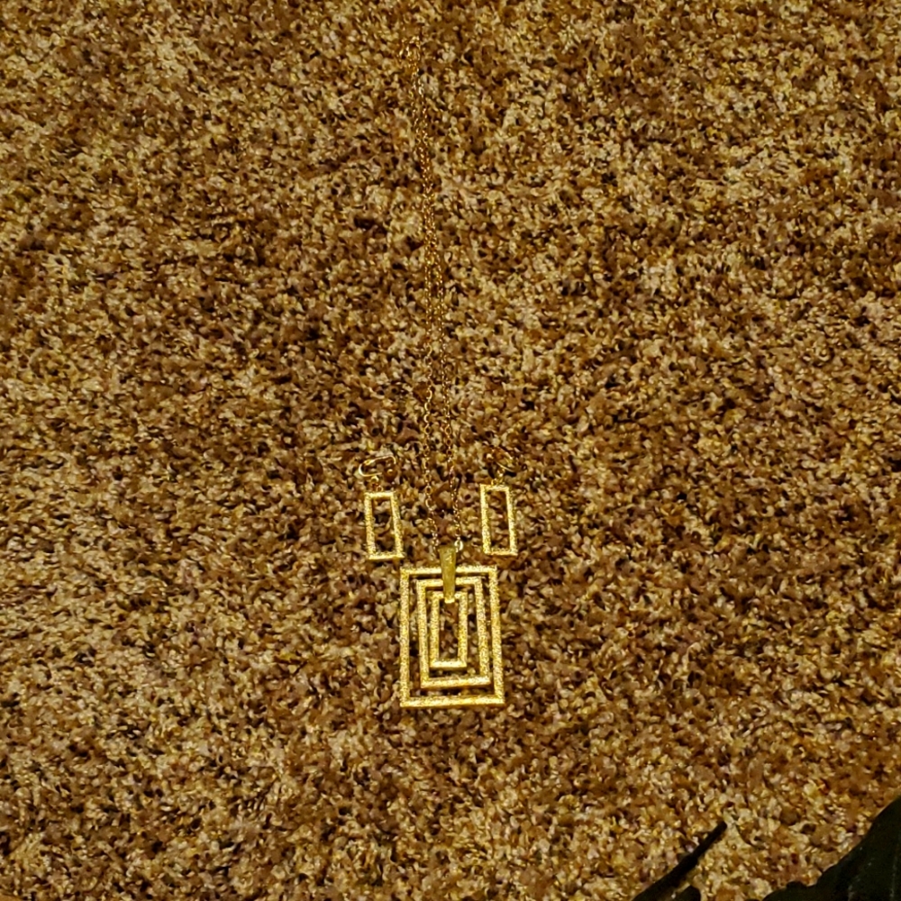 Sarah Coventry Gold Necklace Set